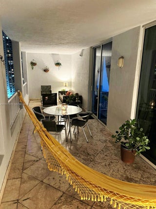 Photo of Listing #A11777379