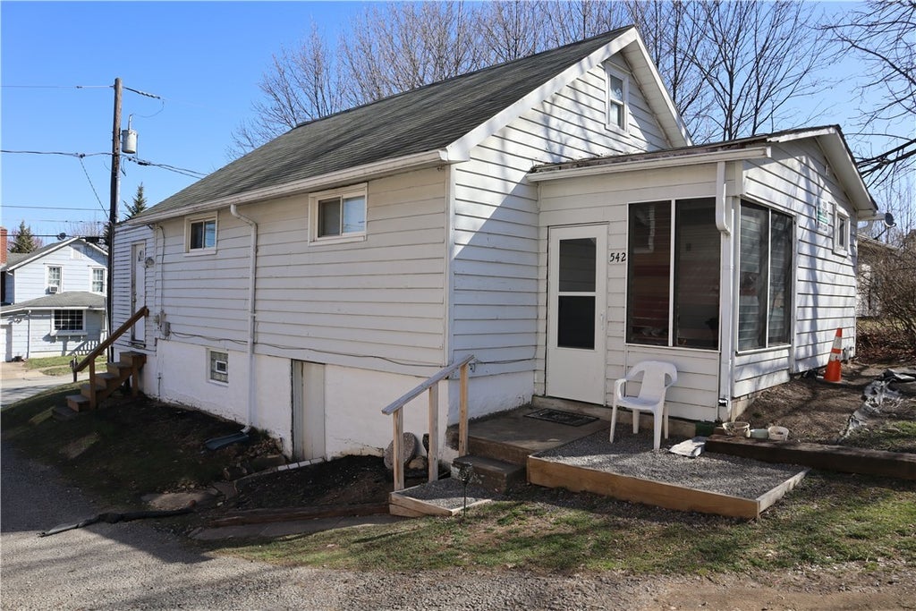 542 Grandview Avenue, White Twp - IND