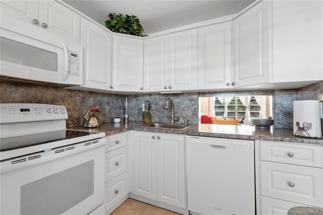 4 of 43 - 2801 Nw 47th Ter 205b, Lauderdale Lakes, FL