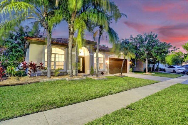 1 of 51 - 18305 Nw 12th St, Pembroke Pines, FL