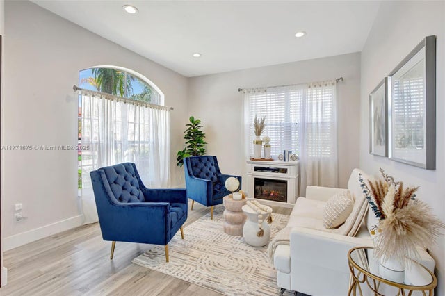 4 of 51 - 18305 Nw 12th St, Pembroke Pines, FL