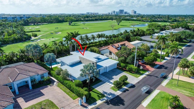 3 of 53 - 907 Diplomat Pkwy, Hallandale Beach, FL
