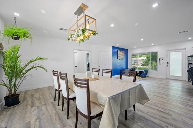 321 Sw 11th Ave, Hallandale Beach