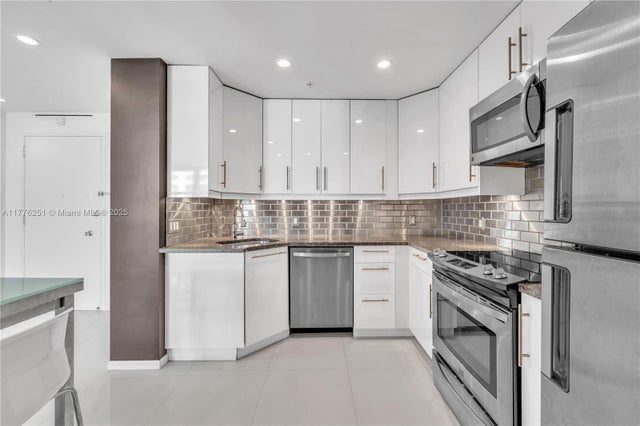 5 of 30 - 5055 Collins Ave 7a, Miami Beach, FL