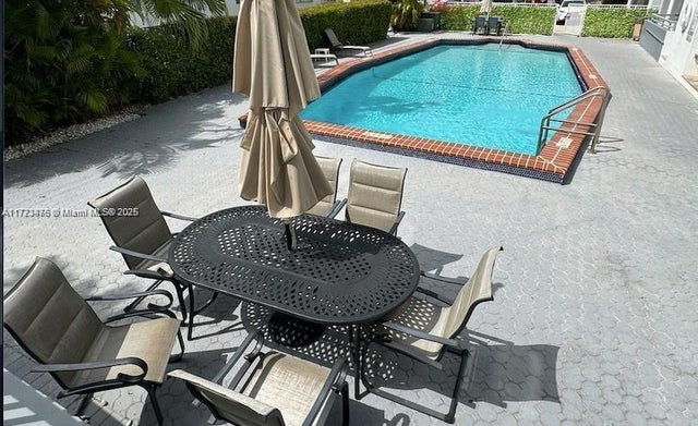 3 of 26 - 1080 94 St 110, Bay Harbor Islands, FL