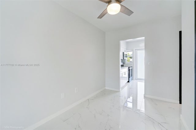 5 of 23 - 641 Espanola Way 35, Miami Beach, FL