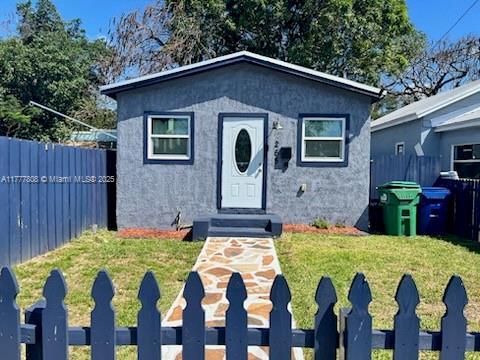 1 of 16 - 265 Nw 80th St, Miami, FL