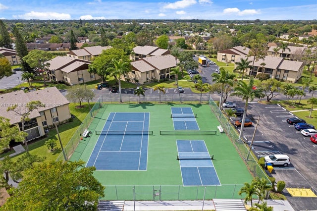 3 of 36 - 337 Pine Ridge Cir C-1, Green Acres, FL