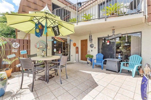 2 of 48 - 11861 Sw 13th Ct, Davie, FL