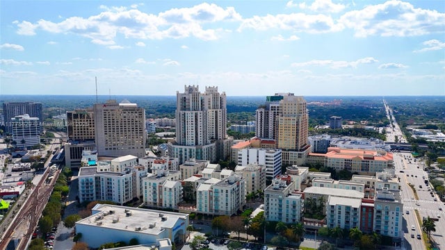 2 of 32 - 9066 Sw 73rd Ct 1509, Miami, FL