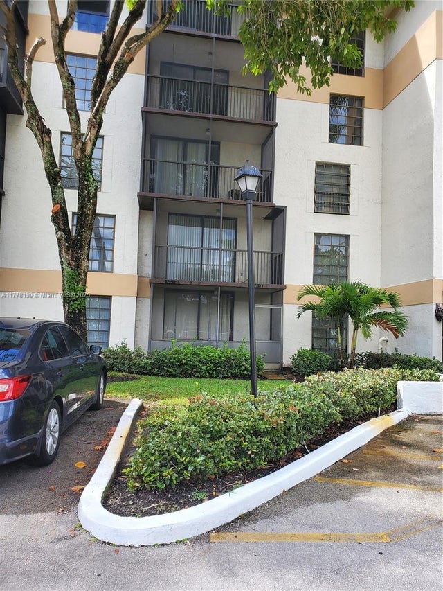 3 of 22 - 5550 Nw 44th St 111b, Lauderhill, FL