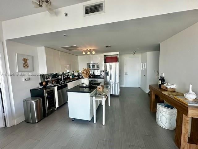 4 of 46 - 92 Sw 3rd St 4703, Miami, FL