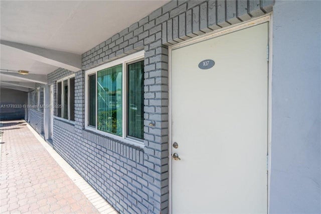 3 of 21 - 2175 Ne 56th St 107, Fort Lauderdale, FL