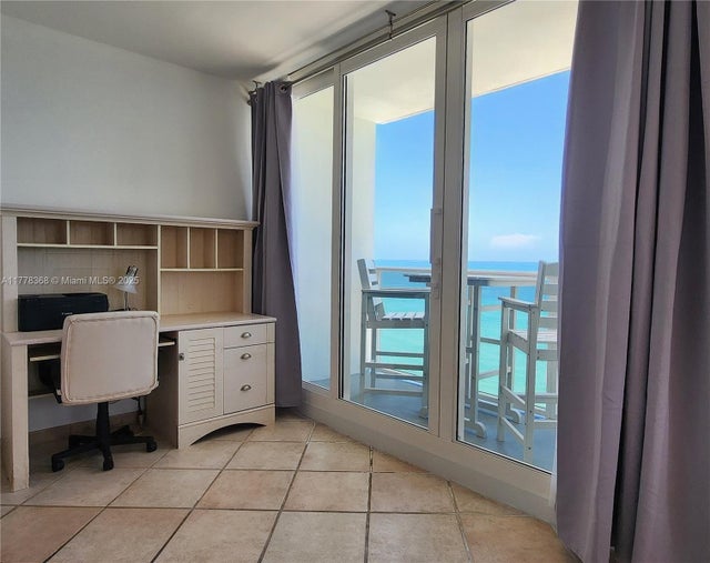 5 of 39 - 3505 S Ocean Dr 914, Hollywood, FL
