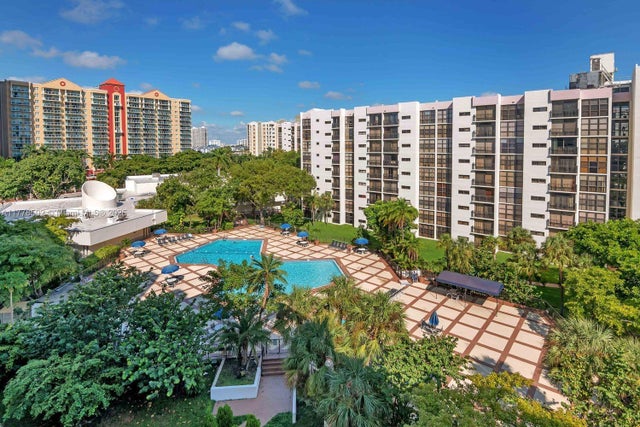 1 of 18 - 17021 N Bay Rd 322, Sunny Isles Beach, FL