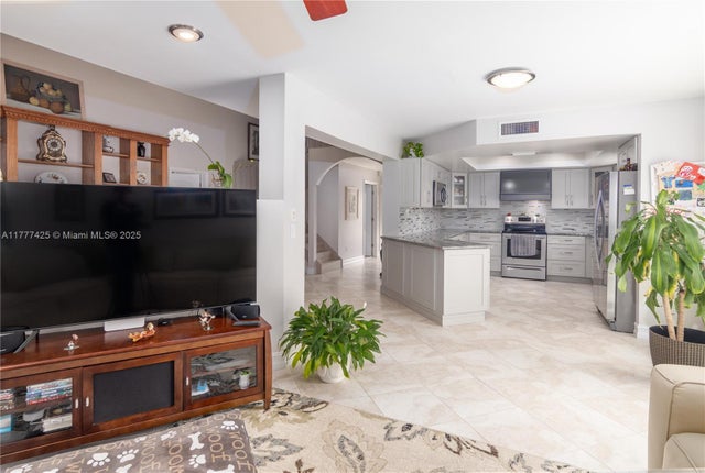 4 of 40 - 10263 Islander Dr, Boca Raton, FL