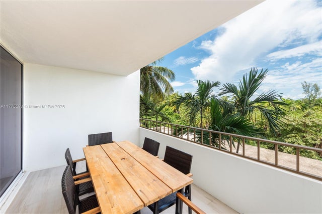 5 of 24 - 155 Ocean Lane Dr 404, Key Biscayne, FL
