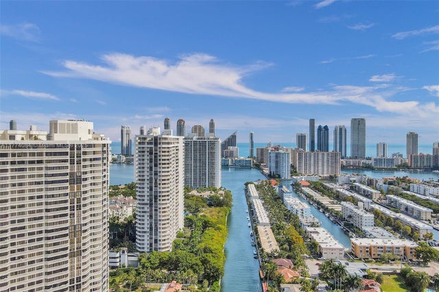 4 of 24 - 2000 Island Blvd 503, Aventura, FL