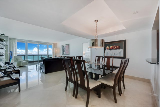 5 of 30 - 1331 Brickell Bay Dr 2605, Miami, FL