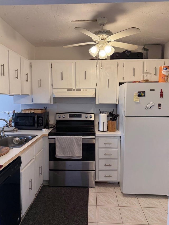 5 of 18 - 16465 Ne 22nd Ave 505, North Miami Beach, FL