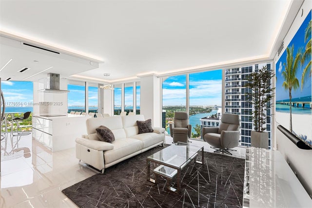 1 of 48 - 4775 Collins Ave 2607, Miami Beach, FL
