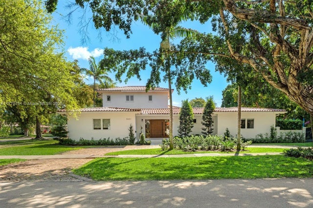 1 of 25 - 5601 San Vicente St, Coral Gables, FL