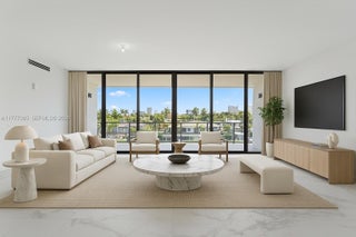 Photo of Listing #A11777085