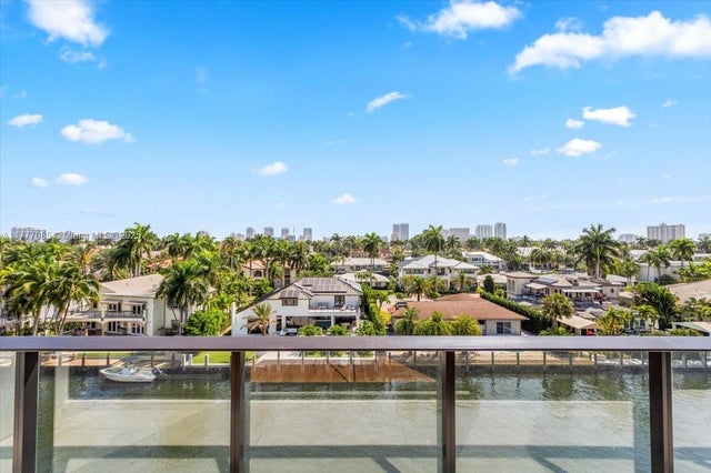 2 of 30 - 160 Isle Of Venice Dr. Ph2, Fort Lauderdale, FL