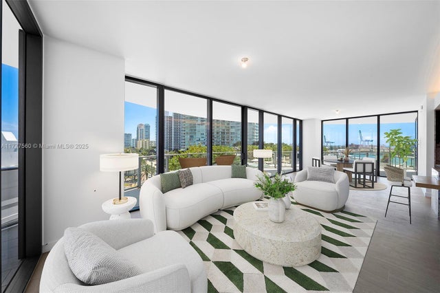 1 of 36 - 500 Alton Rd 801, Miami Beach, FL