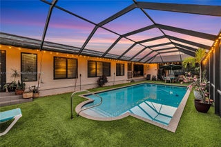 Photo of Listing #A11779111