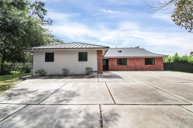 3 of 56 - 9620 Nw 26th Ct, Cooper City, FL