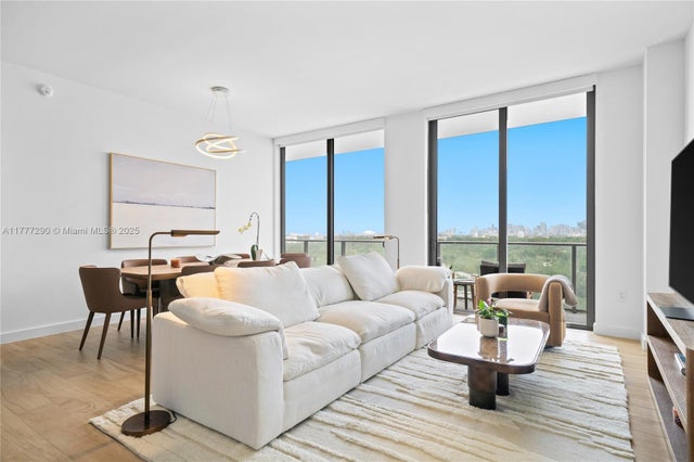 1 of 31 - 2678 Tigertail Ave 1002b, Miami, FL