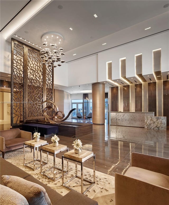 3 of 63 - 17301 Biscayne Blvd 2209, North Miami Beach, FL