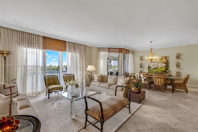 5 of 41 - 19925 Ne 39th Pl 402, Aventura, FL