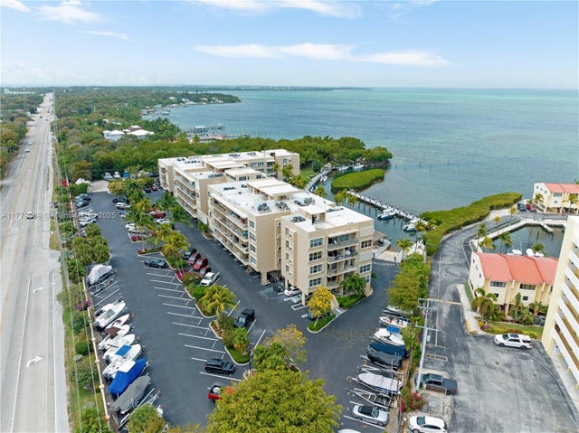 4 of 60 - 88500 Overseas Hwy 428, Tavernier, FL