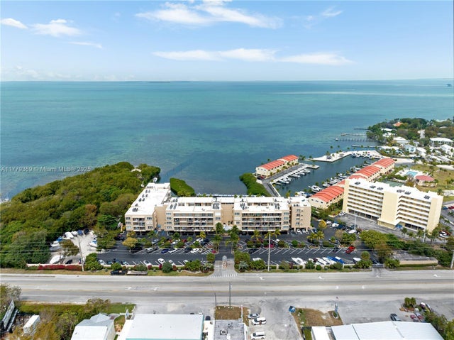 5 of 60 - 88500 Overseas Hwy 428, Tavernier, FL