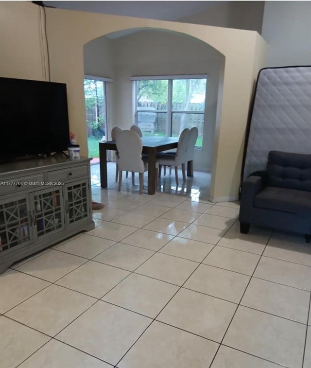 2 of 17 - 12090 Sw 250th Ter, Homestead, FL