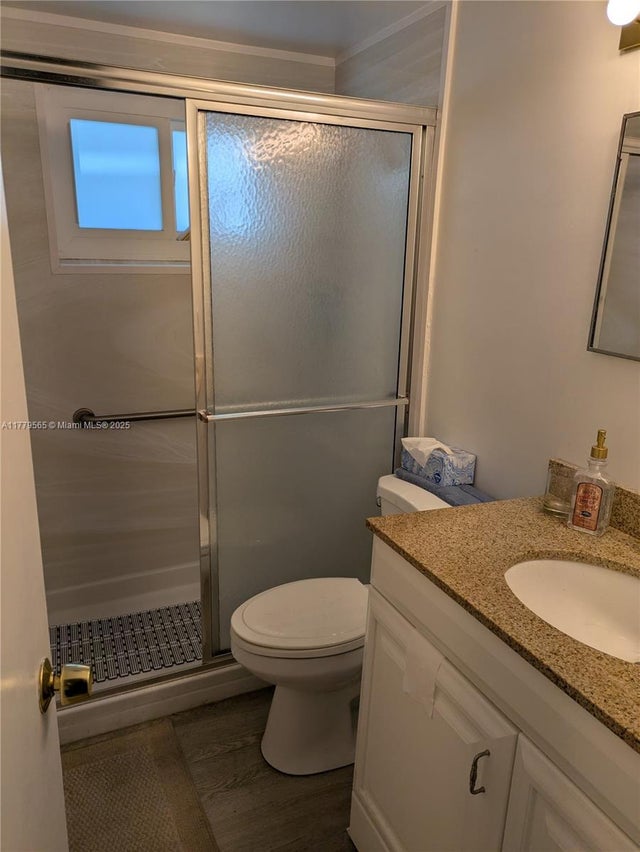 4 of 18 - 2115 Ne 42nd Ct 104n, Lighthouse Point, FL