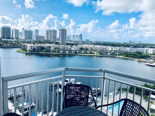 1 of 44 - 18071 Biscayne Blvd 1503, Aventura, FL