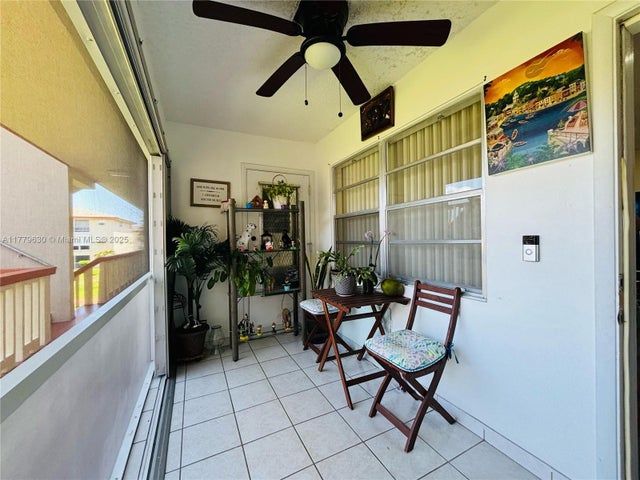 4 of 17 - 5300 Washington St 5300 Washington St E-209, Hollywood, FL