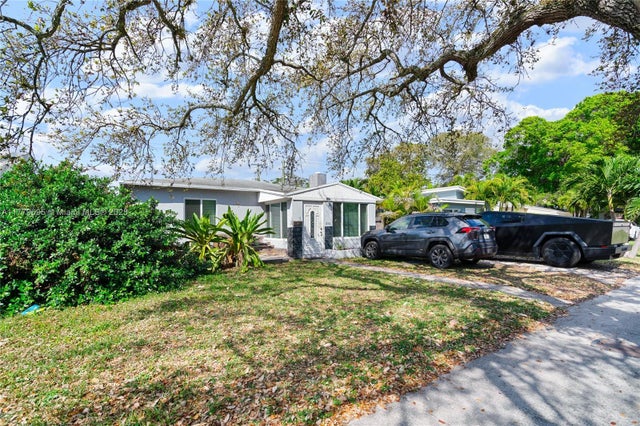 3 of 27 - 1843 Sw 4th Ave, Fort Lauderdale, FL