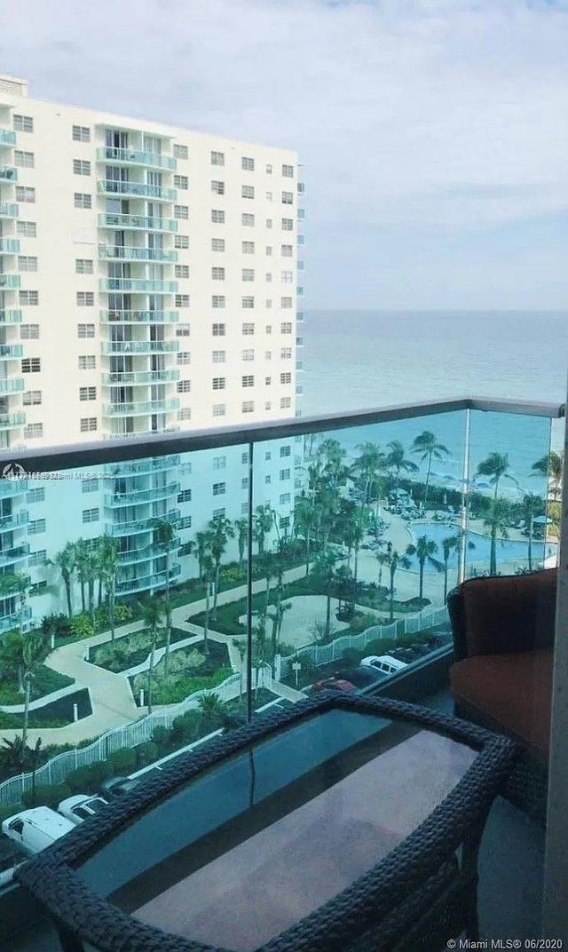 1 of 9 - 4001 S Ocean Dr 10k, Hollywood, FL