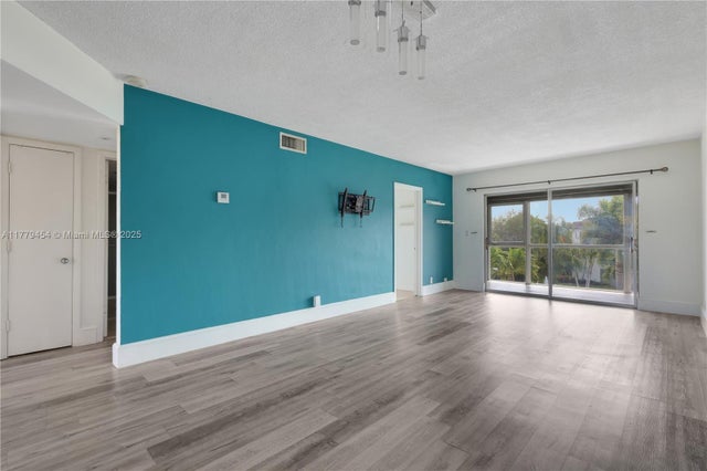 3 of 27 - 4200 Crystal Lake Dr 303, Deerfield Beach, FL