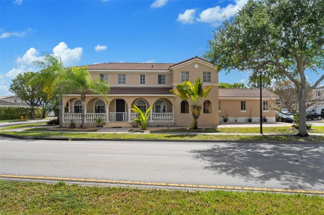 2 of 60 - 13990 Sw 274th Ter, Homestead, FL