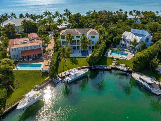 3 of 57 - 481 S Mashta Drive, Key Biscayne, FL