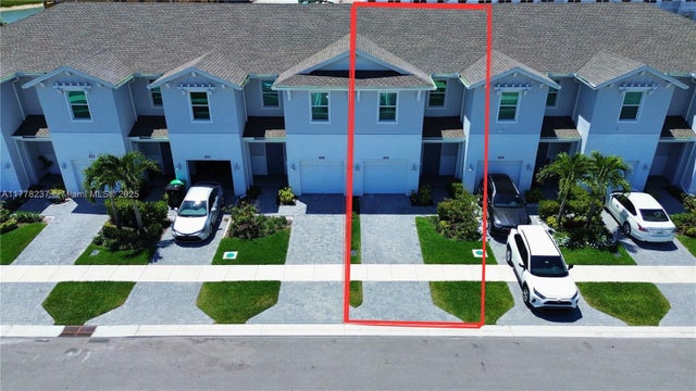 Photo of Listing #A11778237