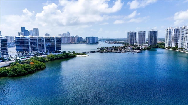 4 of 59 - 3370 Hidden Bay Dr 2004, Aventura, FL