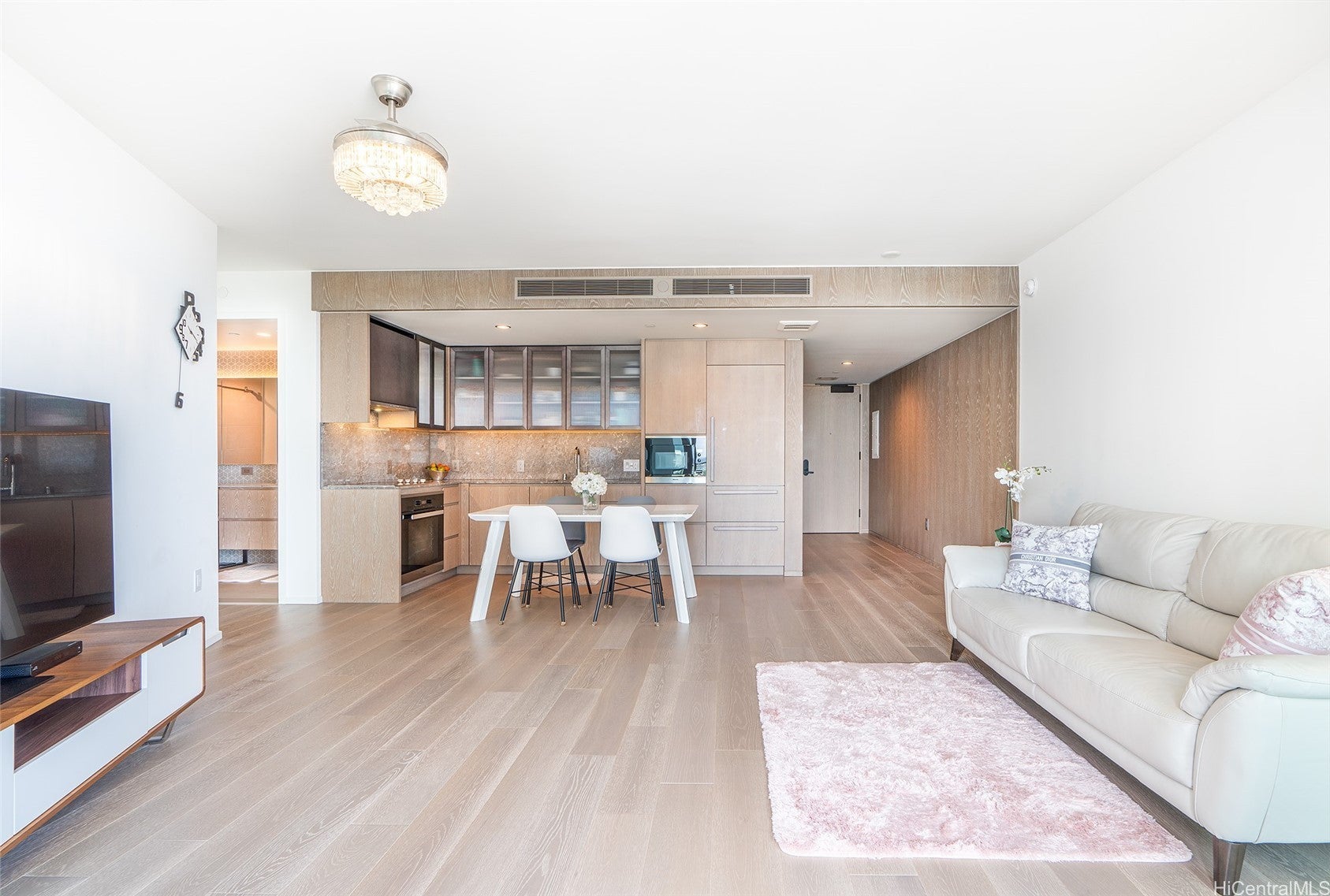 Photo of Listing #202509600