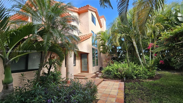 4 of 64 - 3851 Nw 7th Pl, Deerfield Beach, FL