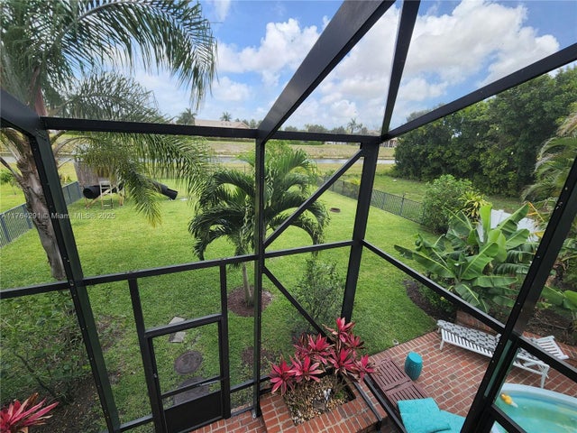 5 of 64 - 3851 Nw 7th Pl, Deerfield Beach, FL